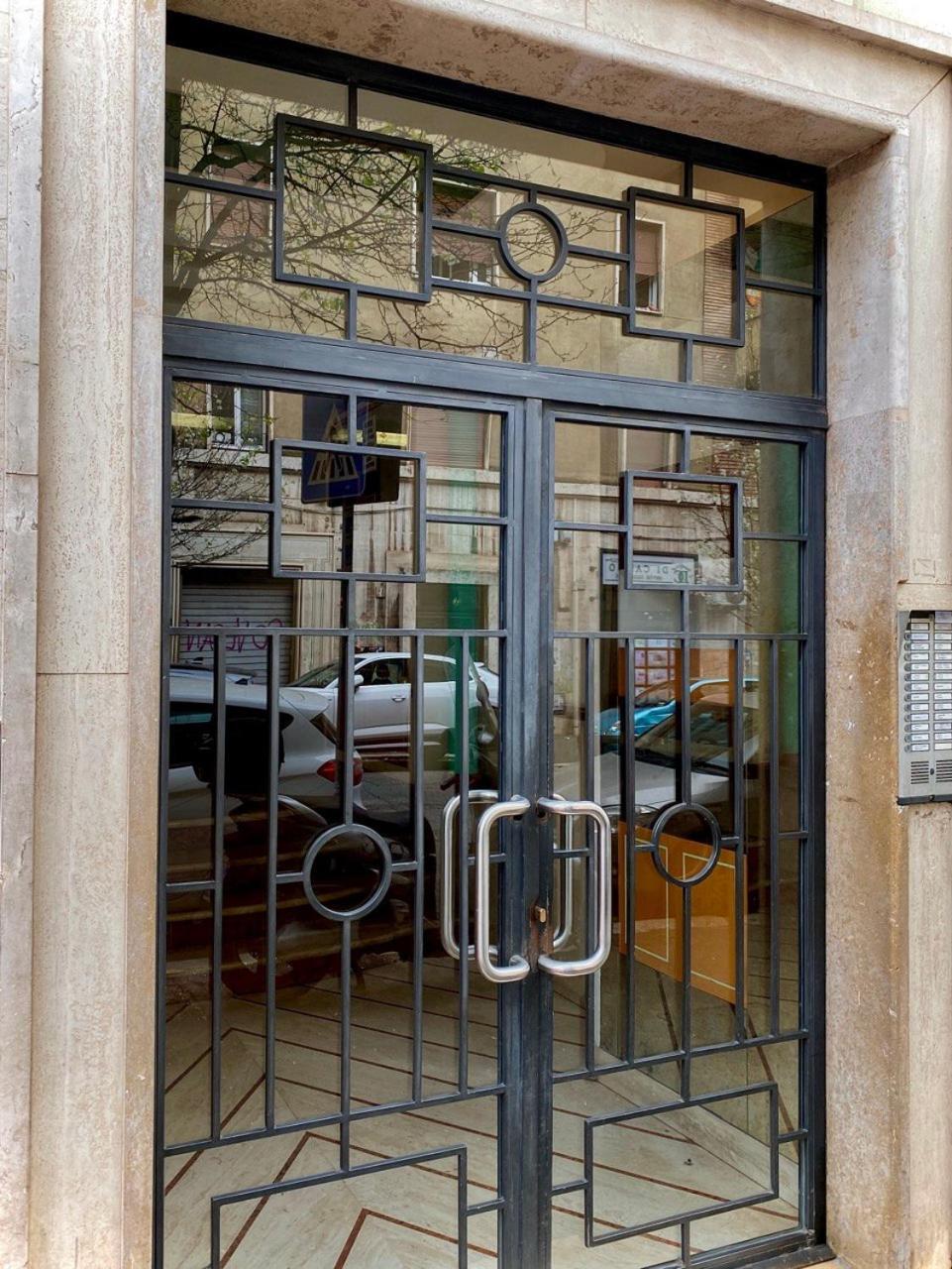 Elenae Domus Apartamento *